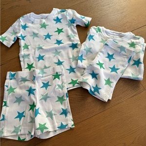 Set of 2 star pajamas from Primary